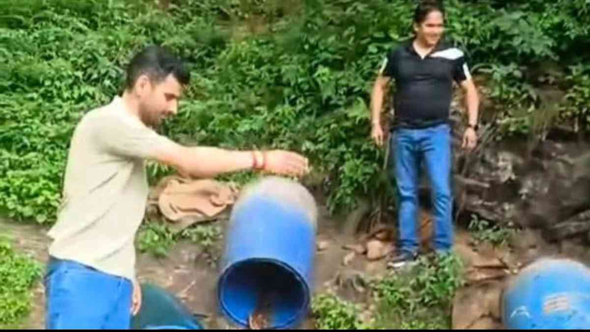 अवैध शराब