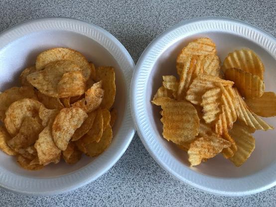 Kwik-Trip’s No Dip Required recipe for all-dressed chips on the left, Aldi’s wavy all-dressed chips on the right