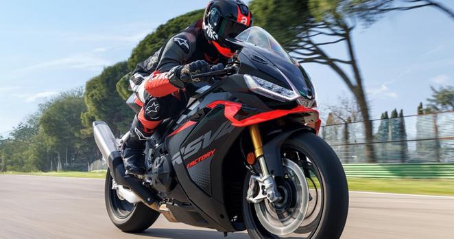 Aprilia's electronic aids anticipate loss of control before it occurs, with the help of onboard sensors and predictive software algorithms Aprilia's electronic aids anticipate loss of control before it occurs, with the help of onboard sensors and predictive software algorithms